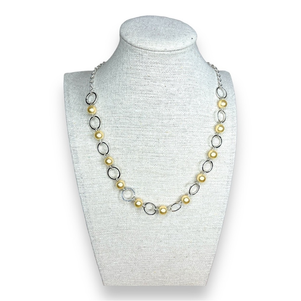 VINTAGE SHB SILVER FAUX PEARL NECKLACE CLASSIC RETRO PINUP PEACH PEARL